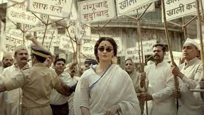 Gangubai kathiawadi: उपनाम "गंगूबाई काठियावाड़ी" दो साल पुराना हो गया है और निर्माता एक वीडियो जारी करके इसका जश्न मना रहे हैं।