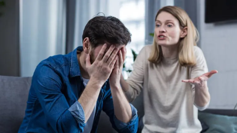 Control Jealousy: ईर्ष्या को कैसे नियंत्रित करें- आसान तरीके